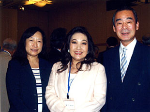 湯川　れい子会長