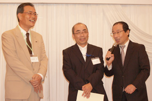 <優秀賞>　「浜辺の秋」田口　葉一