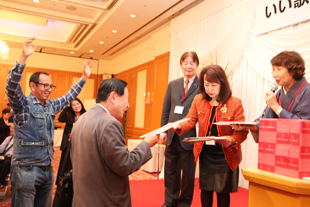 プレゼント抽選会
